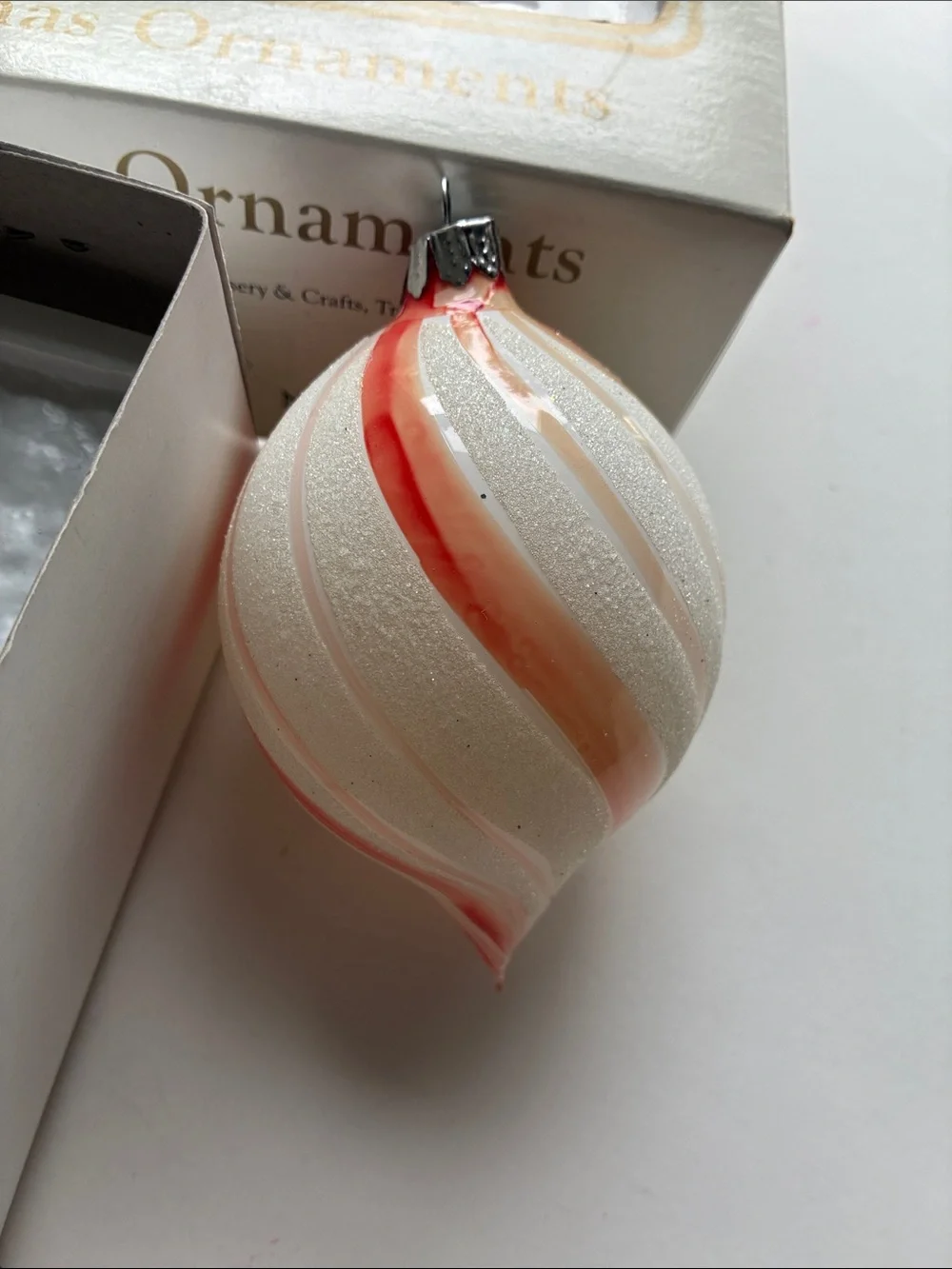 VTG Commodore Rare Creamsicle Swirl Glass Christmas Ornaments Set of 4